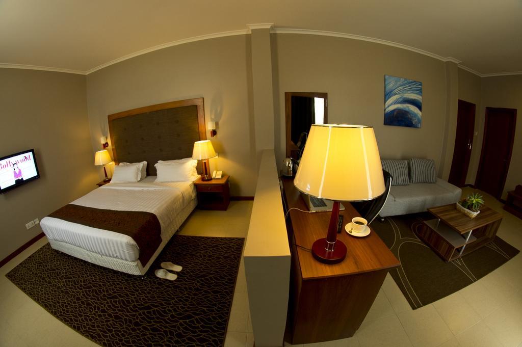 Seascape Hotel Dar es Salaam Extérieur photo