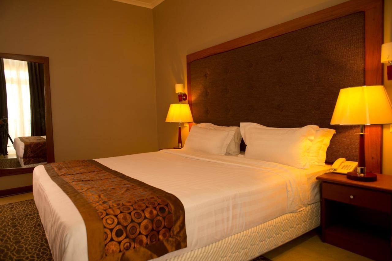 Seascape Hotel Dar es Salaam Extérieur photo